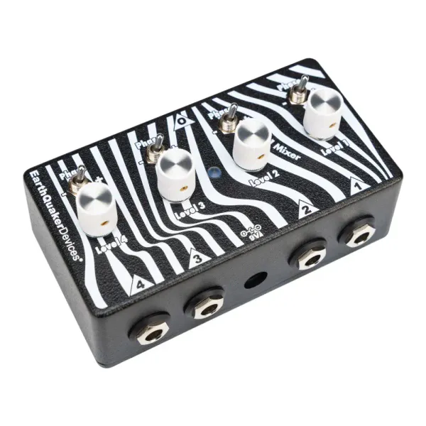 EarthQuaker Devices Four to One Mixer